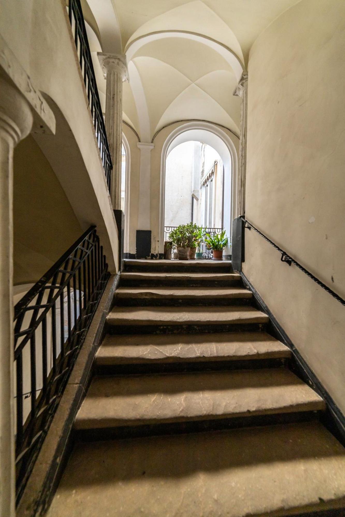 Dimora Storica Giostra Vecchia - Palazzo Grisolia 1809 Cosenza Exteriör bild